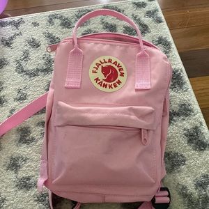 Fjallraven Kanken mini backpack